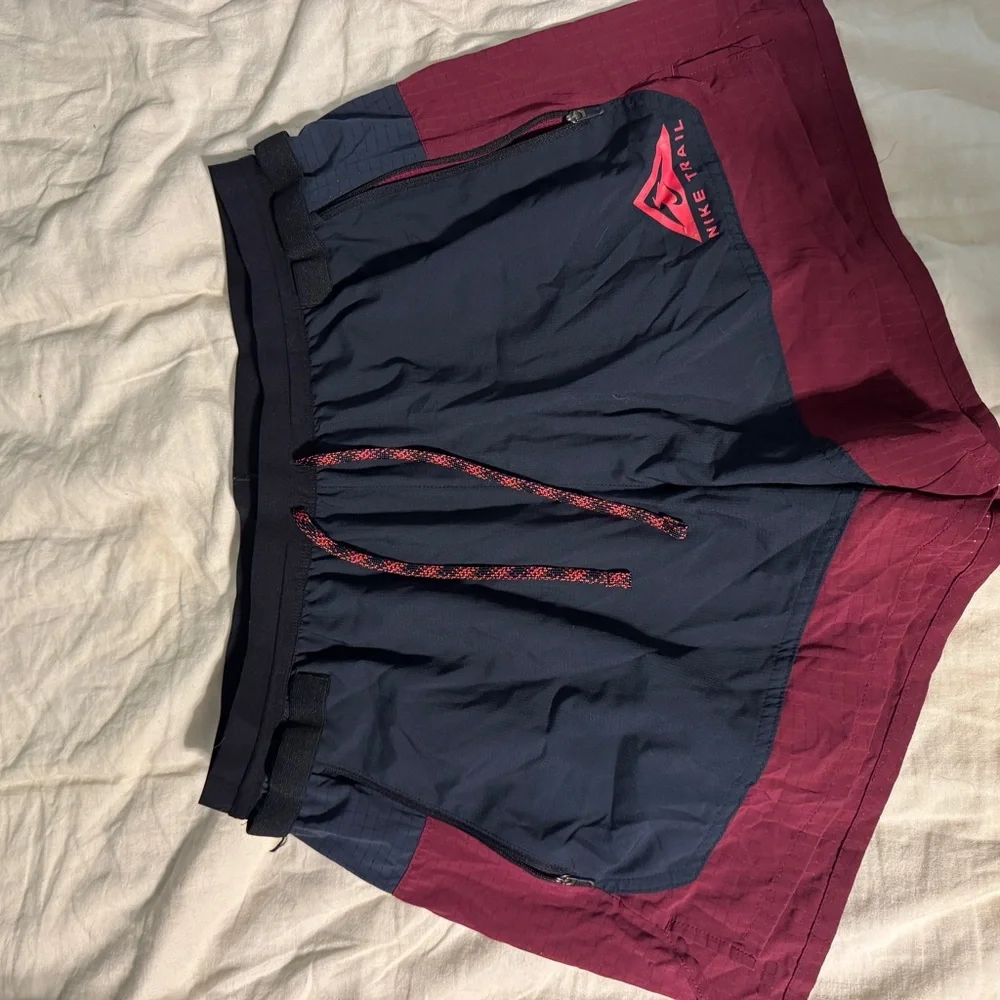 Nike Navy and Maroon Athletic Shorts - Picture 1 of 3